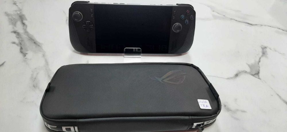 Used Products Dorobanti/Consola ASUS ROG ALLY X, Display 7 inch FHD IPS, AMD Ryzen Z1 Extreme, AMD RDNA 3, 24Gb LPDDR5, SSD 1Tb NVMe/Garantie 12 LUNI