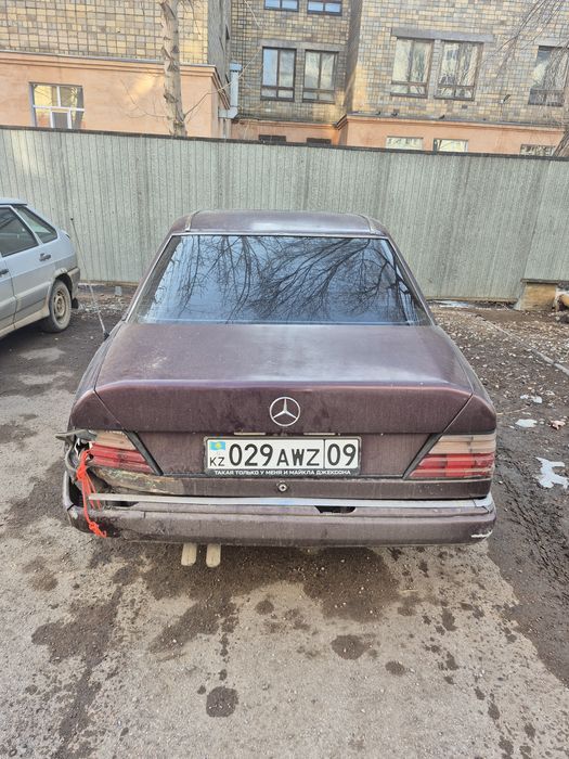 Продам Мерс е230 124 кузов
