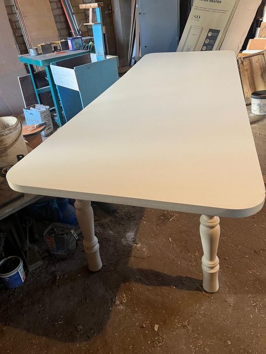 Стол ручной работы