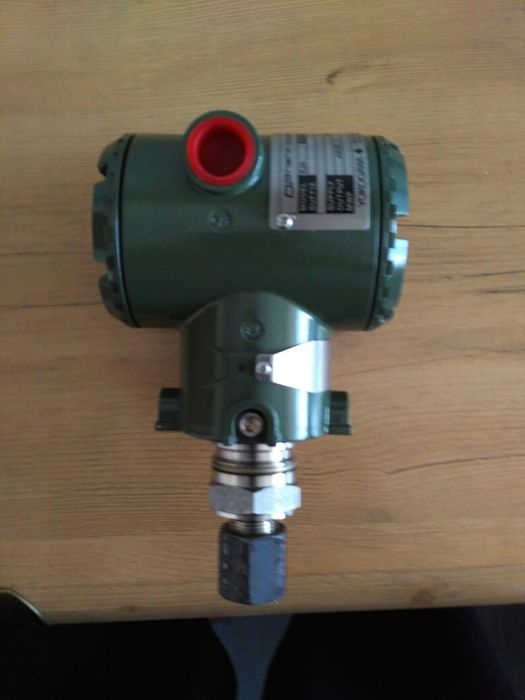 Продам датчик давления