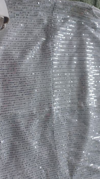 бяла блуца с пайети размер XL + дамски сандали с камъни  номер 39