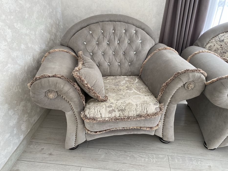 Даван с двумя креслами