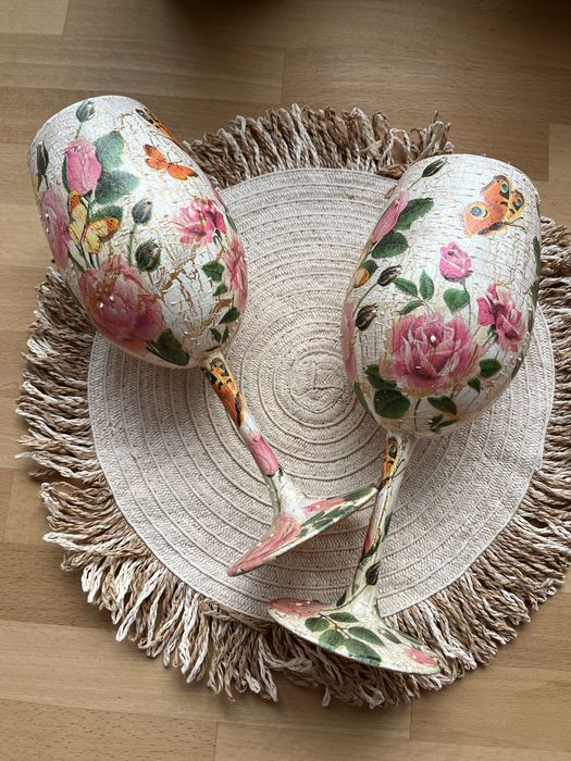 Комплект от 2 броя чаши с техника декупаж