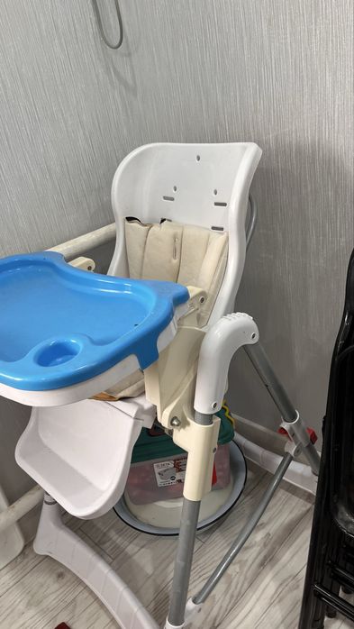 Ходунок и стульчик для кормление