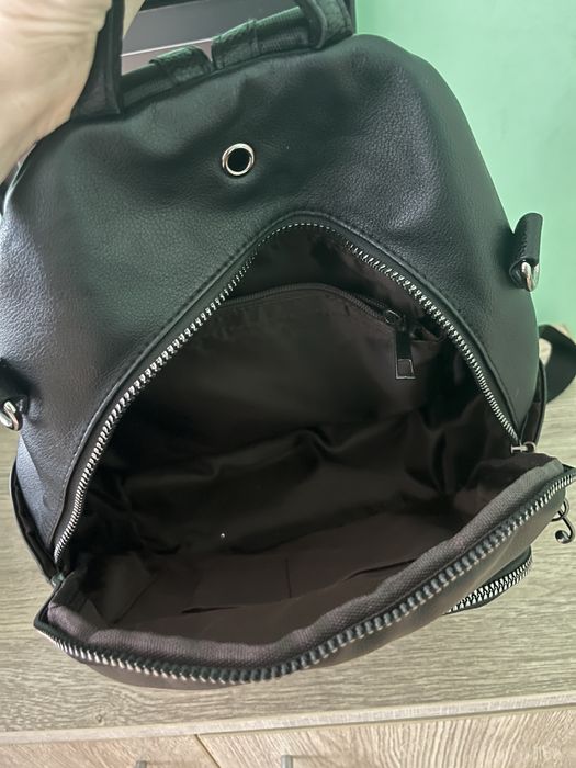 Раница от изкуствена кожа