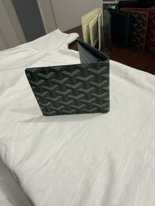 Portofel goyard.