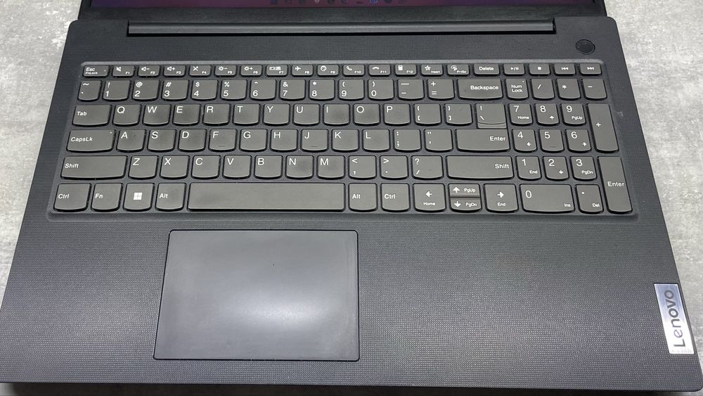 Лаптоп Lenovo 15,6