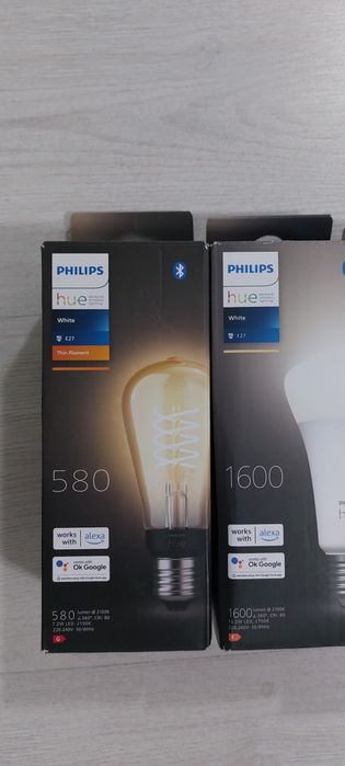 Philips Hue White E27 Смарт крушка, 1600 лумена