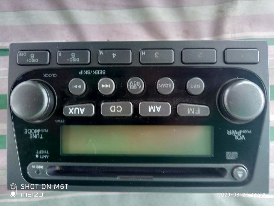 Автомагнитола штатная