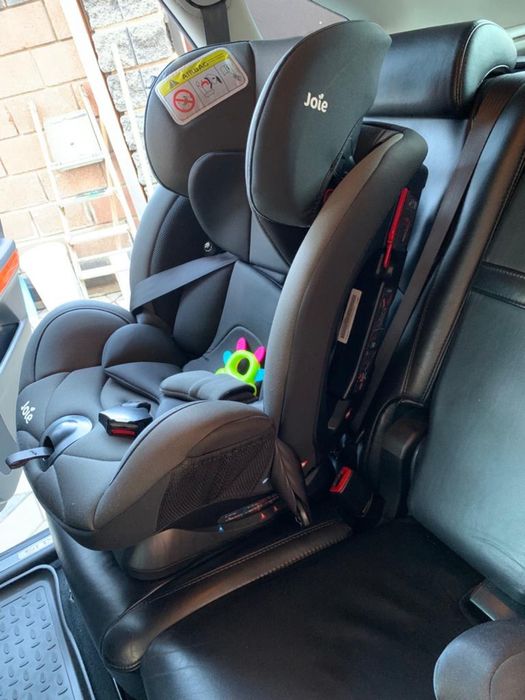 Автокресло joie в отличном состоянии
