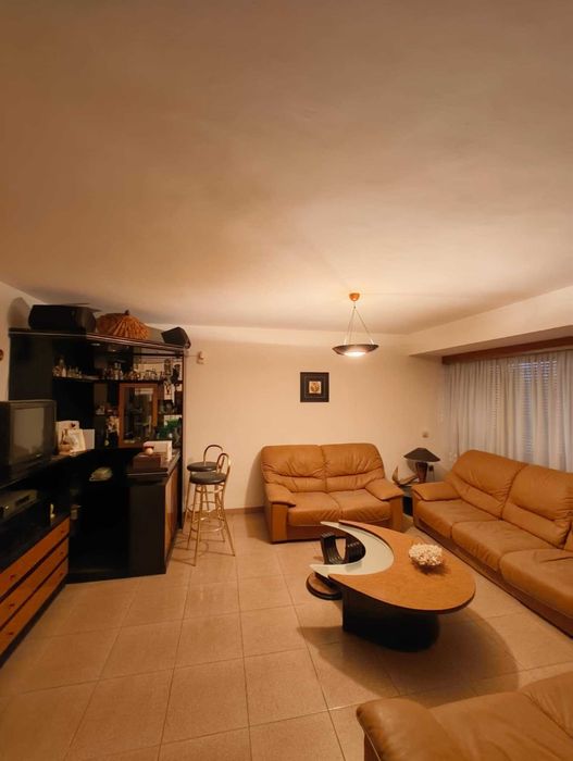 Продава се Къща в Добрич, Дружба 1 - 410 кв.м за 854 €/кв.м - Снимка #10