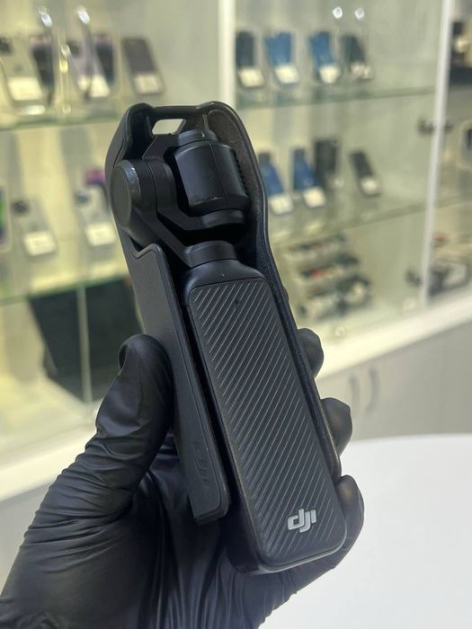 Dji     pocket 3