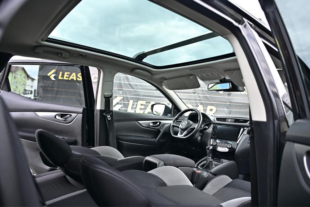 Nissan Qashqai 1.5dCi 110cp Panoramic/Navigatie/Led