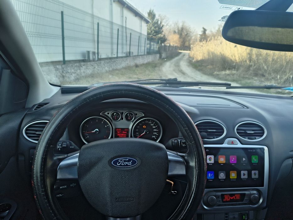 Ford Focus 2  facelift 1.6 benzină +GPL