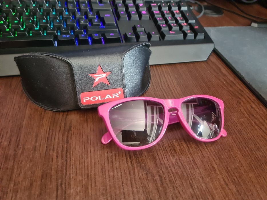 Ochelari de soare Polar si Avanglion
