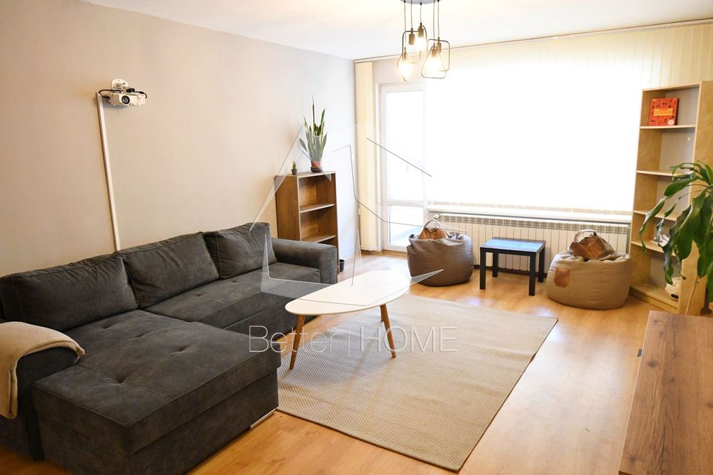 Дава се под наем Тристаен апартамент в София, Гео Милев - 130 кв.м за 750 € - Снимка #1