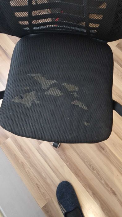 Офис (геймърски) стол