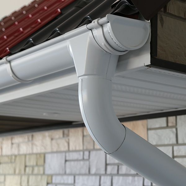 Водосток пластик металл