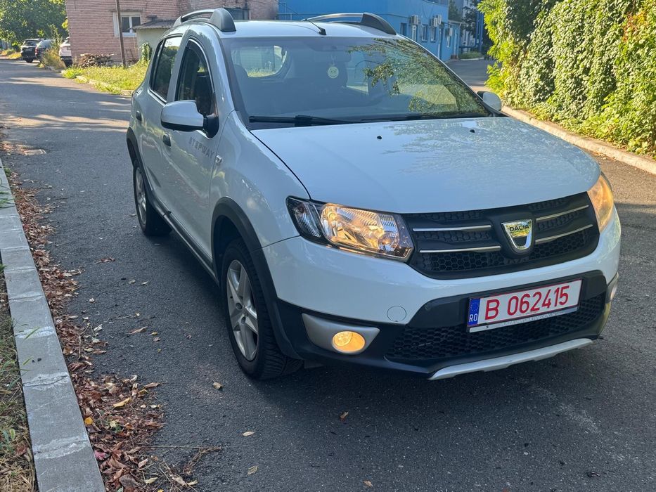 DACIA Sandero Stepway 2015 — imagine 3