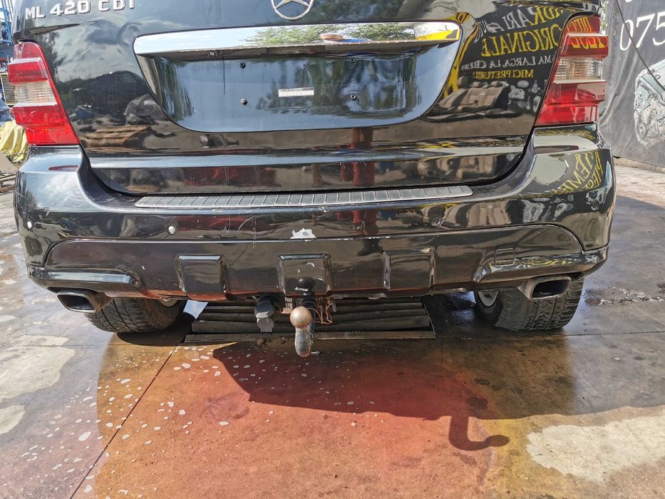 Dezmembrez mercedes ML 320D w164 AMG/bara amg/far/capota/stop/