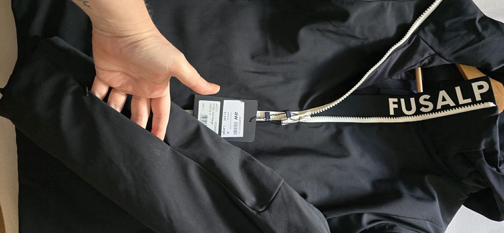 Fusalp Power III noir ski jacket featuring water-repellent stretch sof