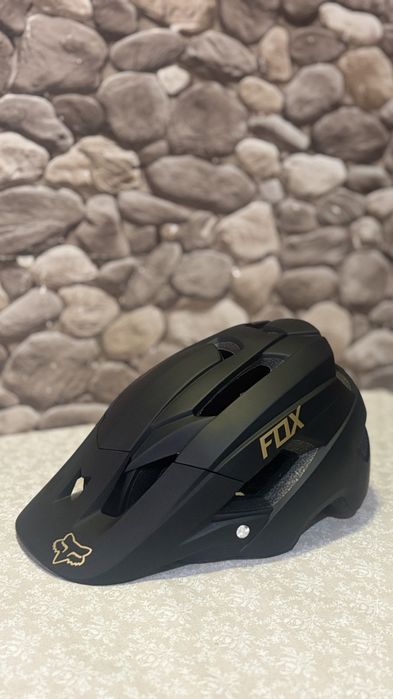 велосипедный шлем Fox