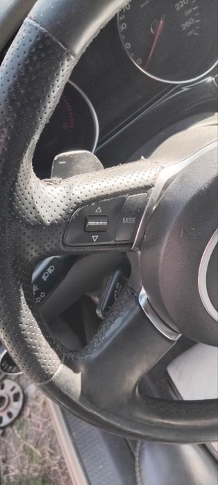 Волан с пера Audi A8 D3 Ауди А8