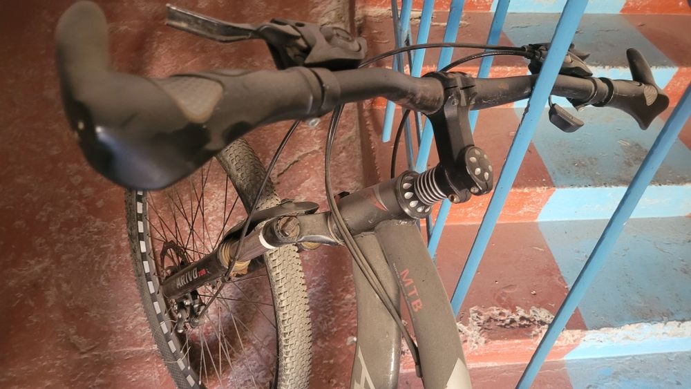 Velosepid sotiladi 800ming sum