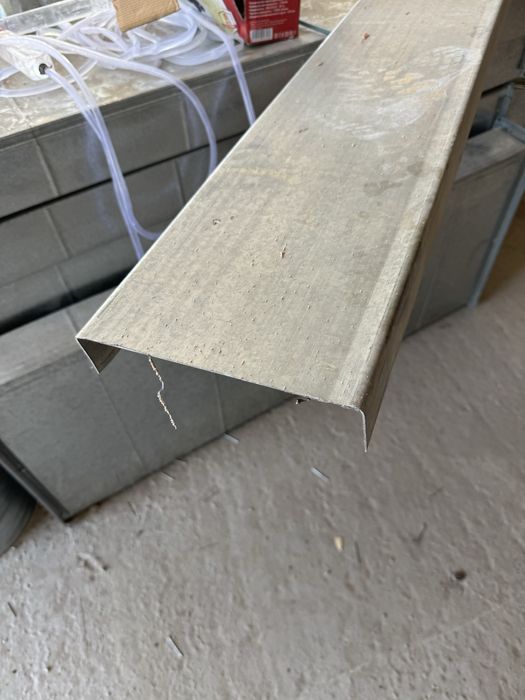 Продам гнутый профиль