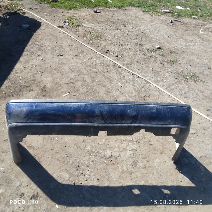 продам задний бампер на нисан п10 двух литровый