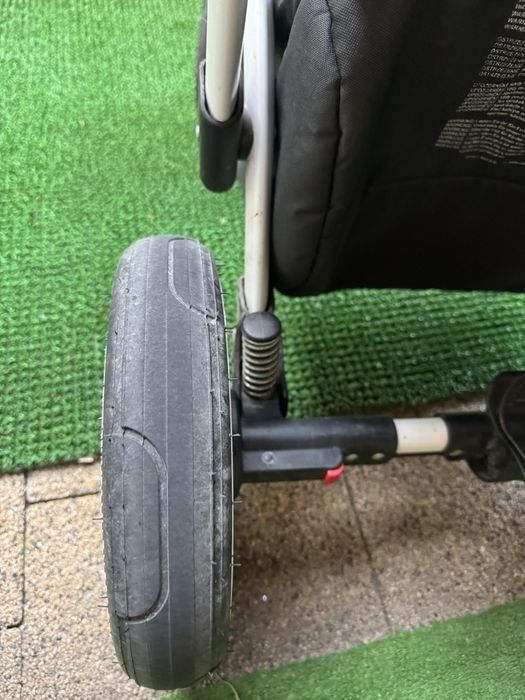 Vand carucior 3 in 1 in stare buna