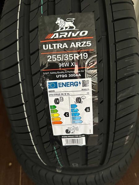 ПРОМО ! ! ! Летен спорт пакет ARIVO 225/40R19 93W XL 255/35R19 96W XL