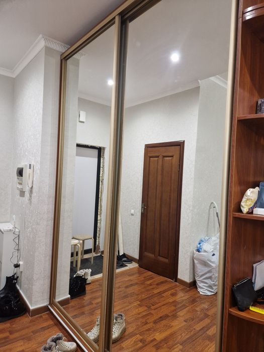 Продам шкаф купе в прихожую