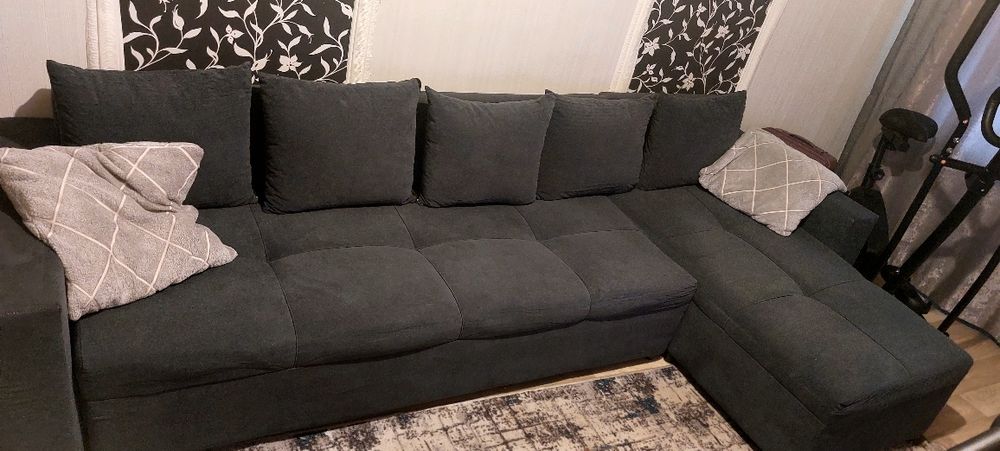 Продам диван.В связи с переездом.