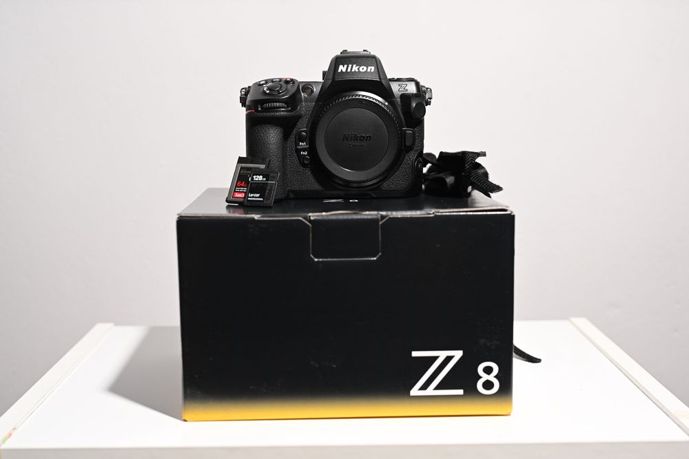 Камера/тяло Никон  /Nikon Z8