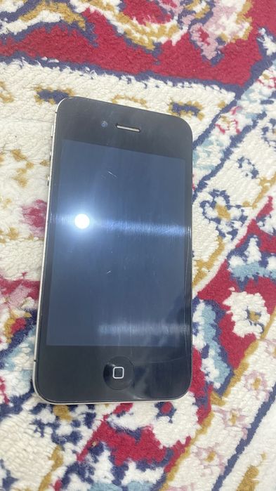 Айфон 4 для колекций