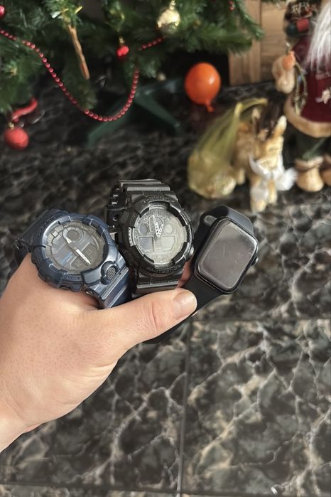 2бр. G-shock и 1бр. Apple watch 7