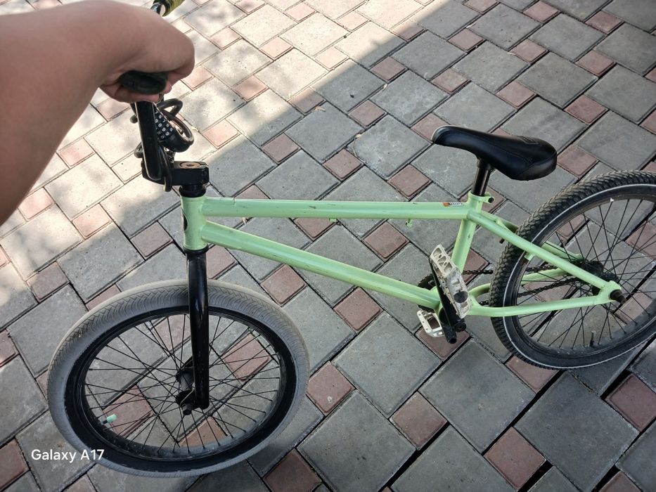 Продам BMX premium haro