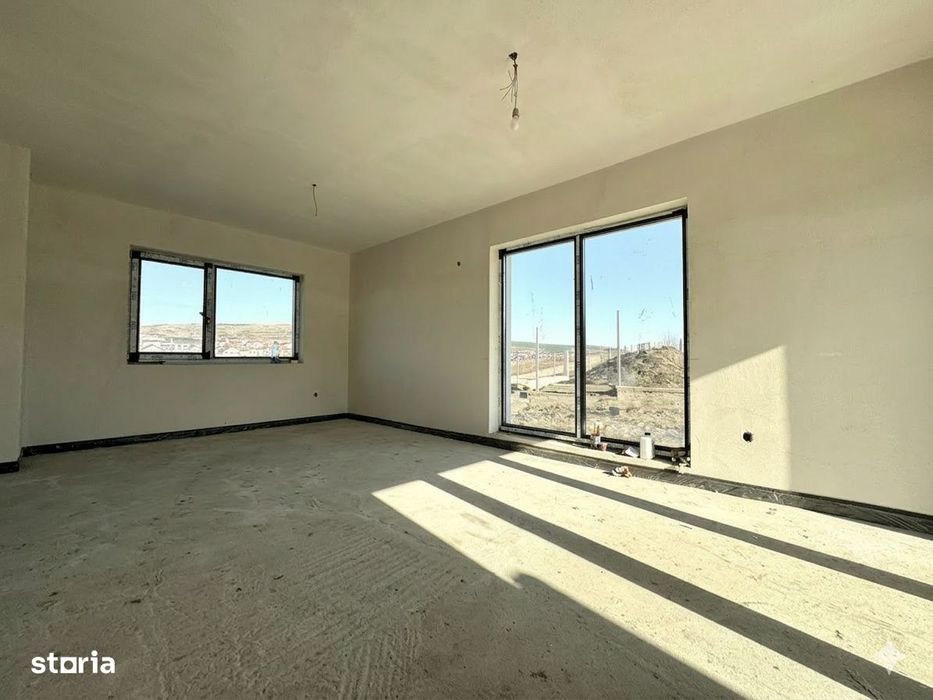 Casa individuala, 170 mp, finisata, pe un singur nivel, 300 mp curte,