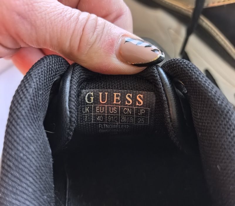 Маратонки Сникърси Guess