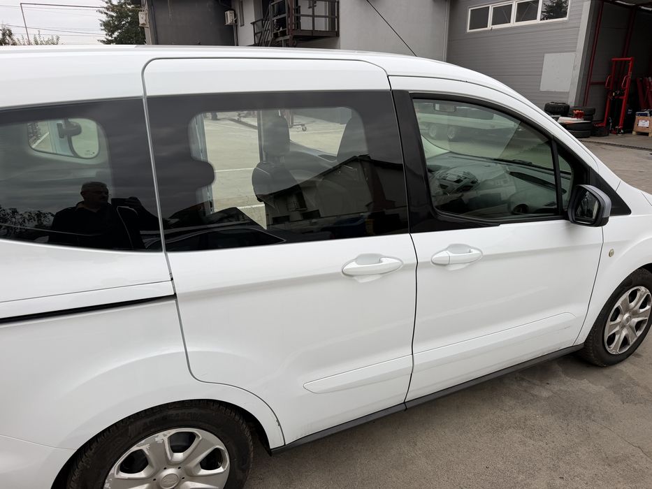 FORD Tourneo Courier 2014 — imagine 2