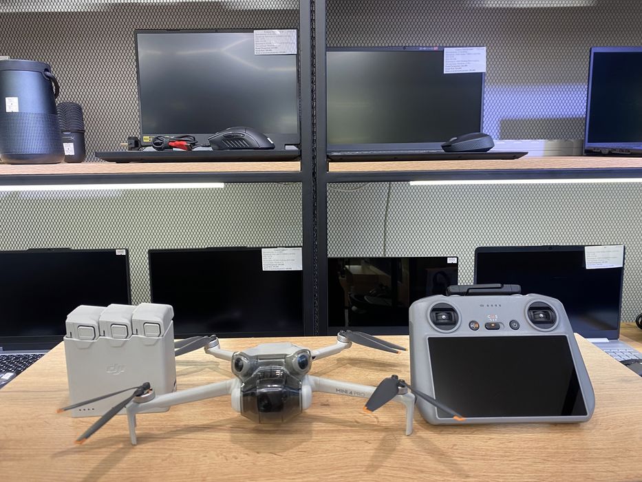 Квадрокоптер DJl Mavic Mini 4 Pro, сумка, пульт, 2456/А10