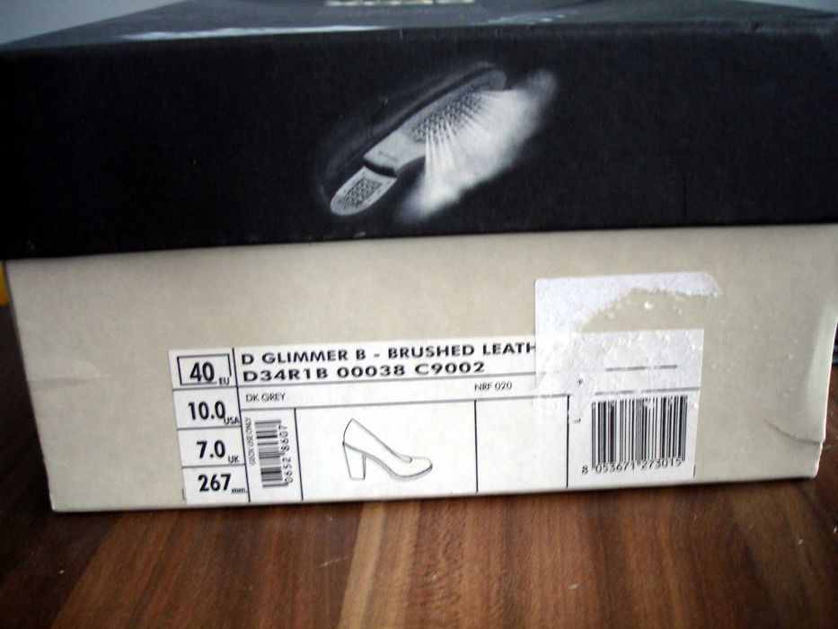 Geox - елегантни дамски обувки с ток от естествена кожа