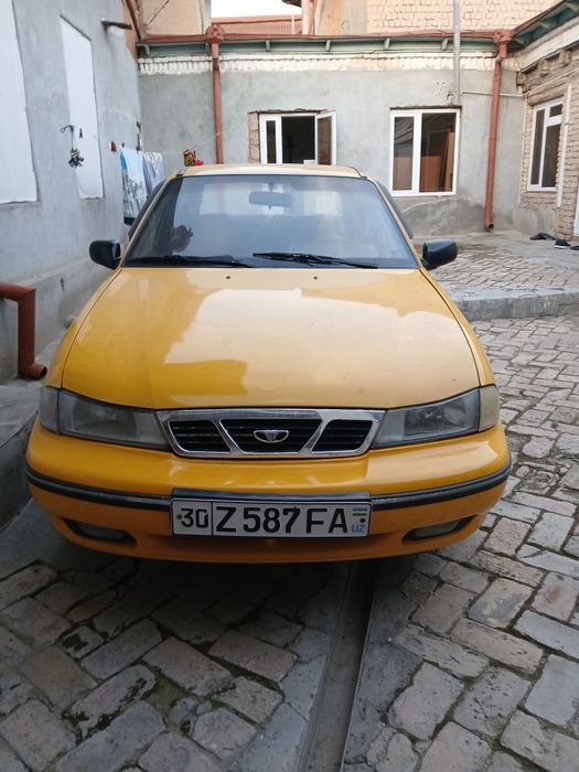 Nexia 1 sotiladi vikupga beriladi ...