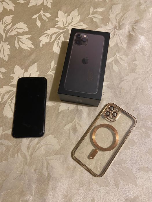 iPhone 11 Pro перфектен