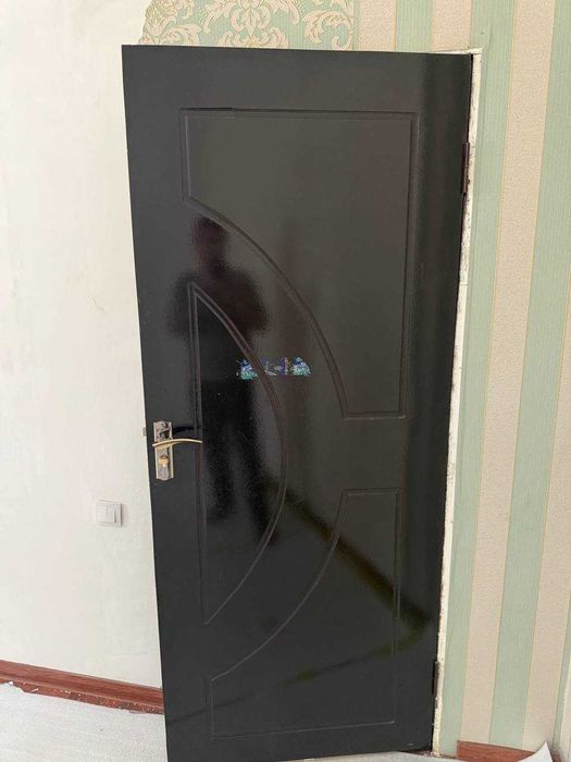 Б/у эшиклар сотилади