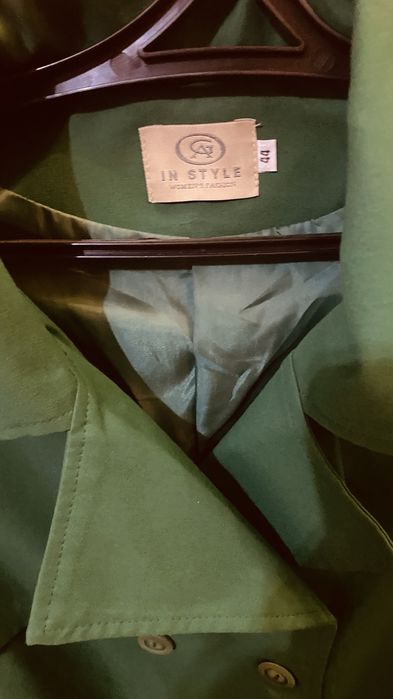 Продам тренч, плащ