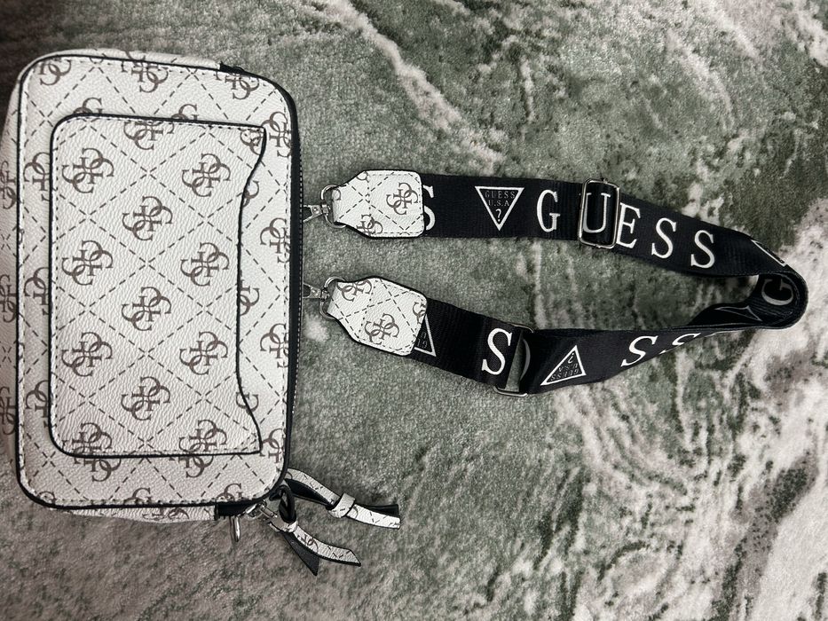 Vand geanta guees