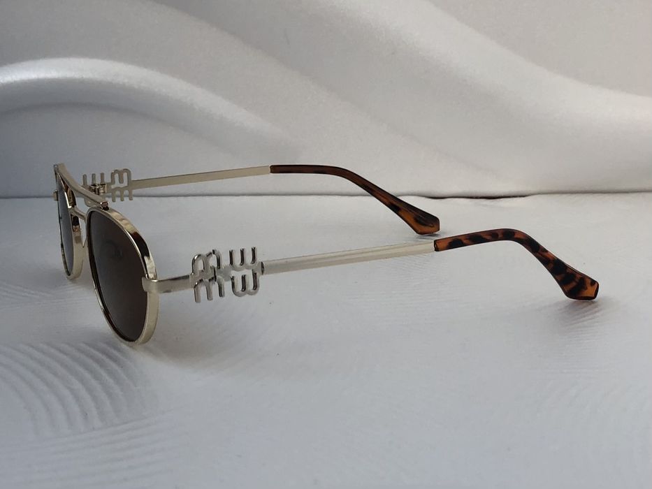 Топ модел дамски слънчеви очила