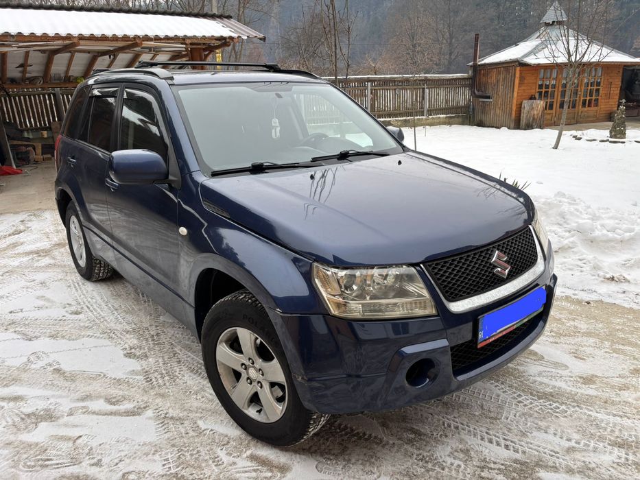 Vând Susuki Grand Vitara 2009 2.0 benzina